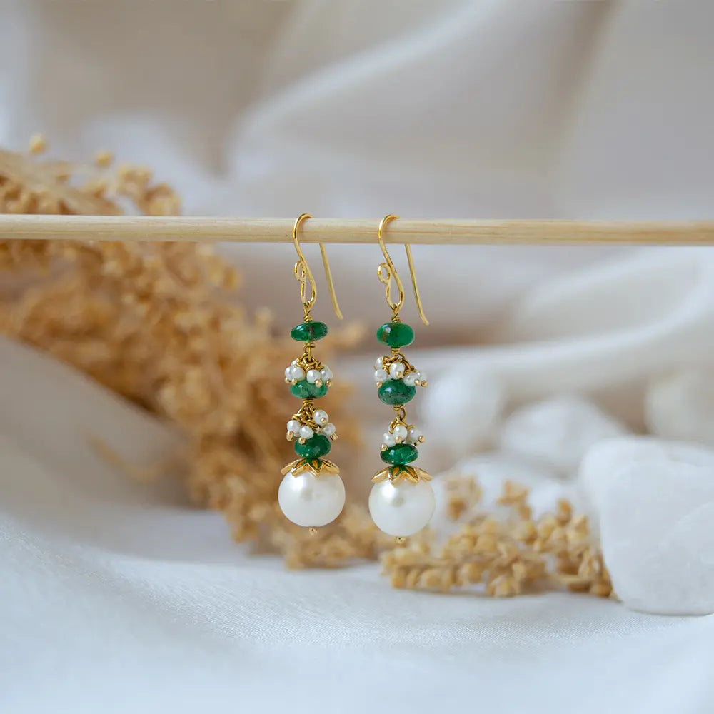 Pearls earrings