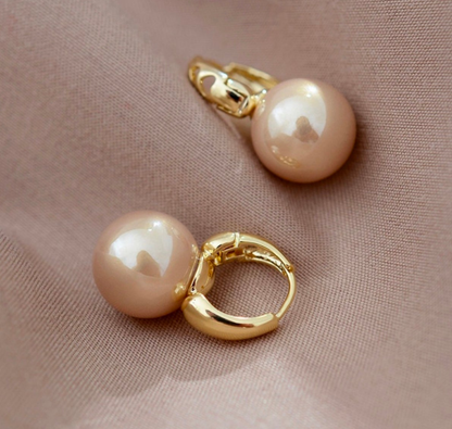 Pearls stud