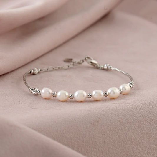 Pearls bracelet