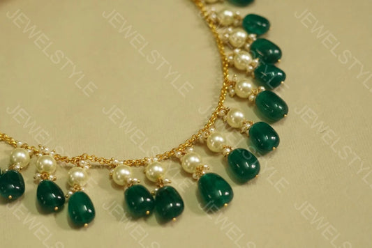 Pearls emerald necklace