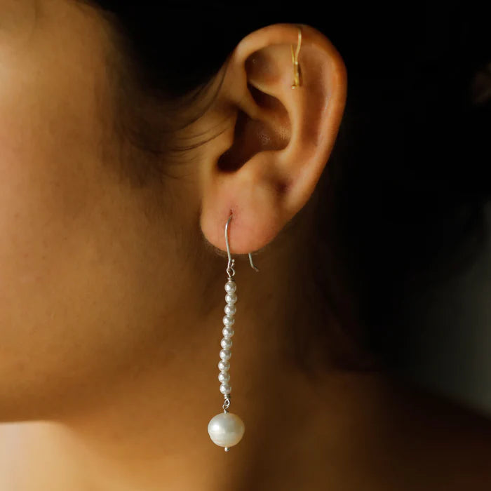 Pearls earrings