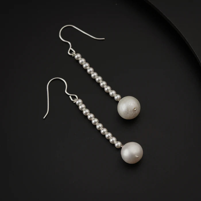 Pearls earrings