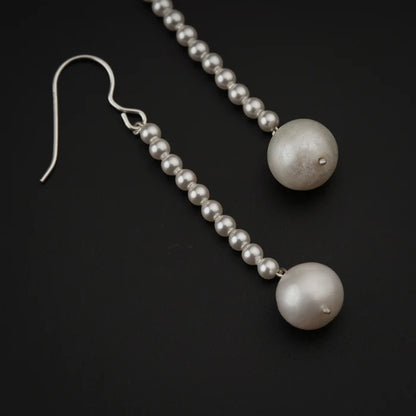 Pearls earrings