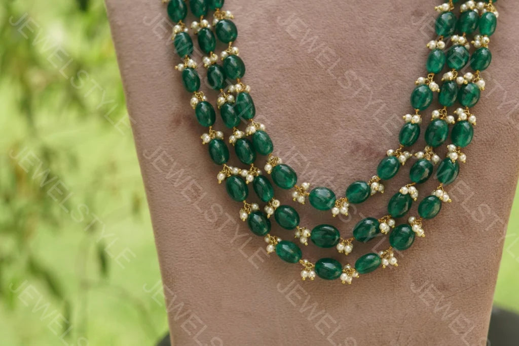 Green emrold necklace