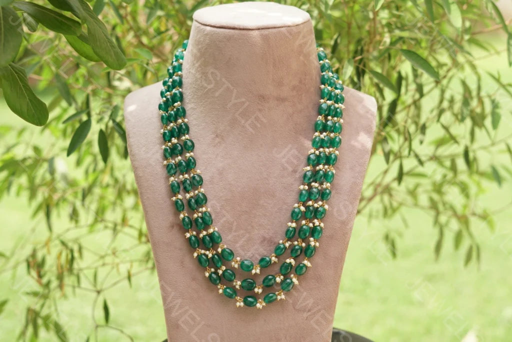 Green emrold necklace