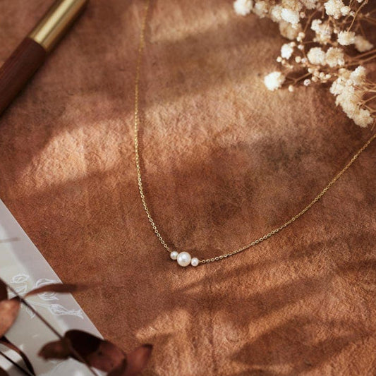 Pearls necklace