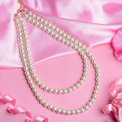 Shell pearls necklace