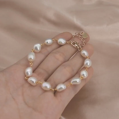 Pearls bracelet