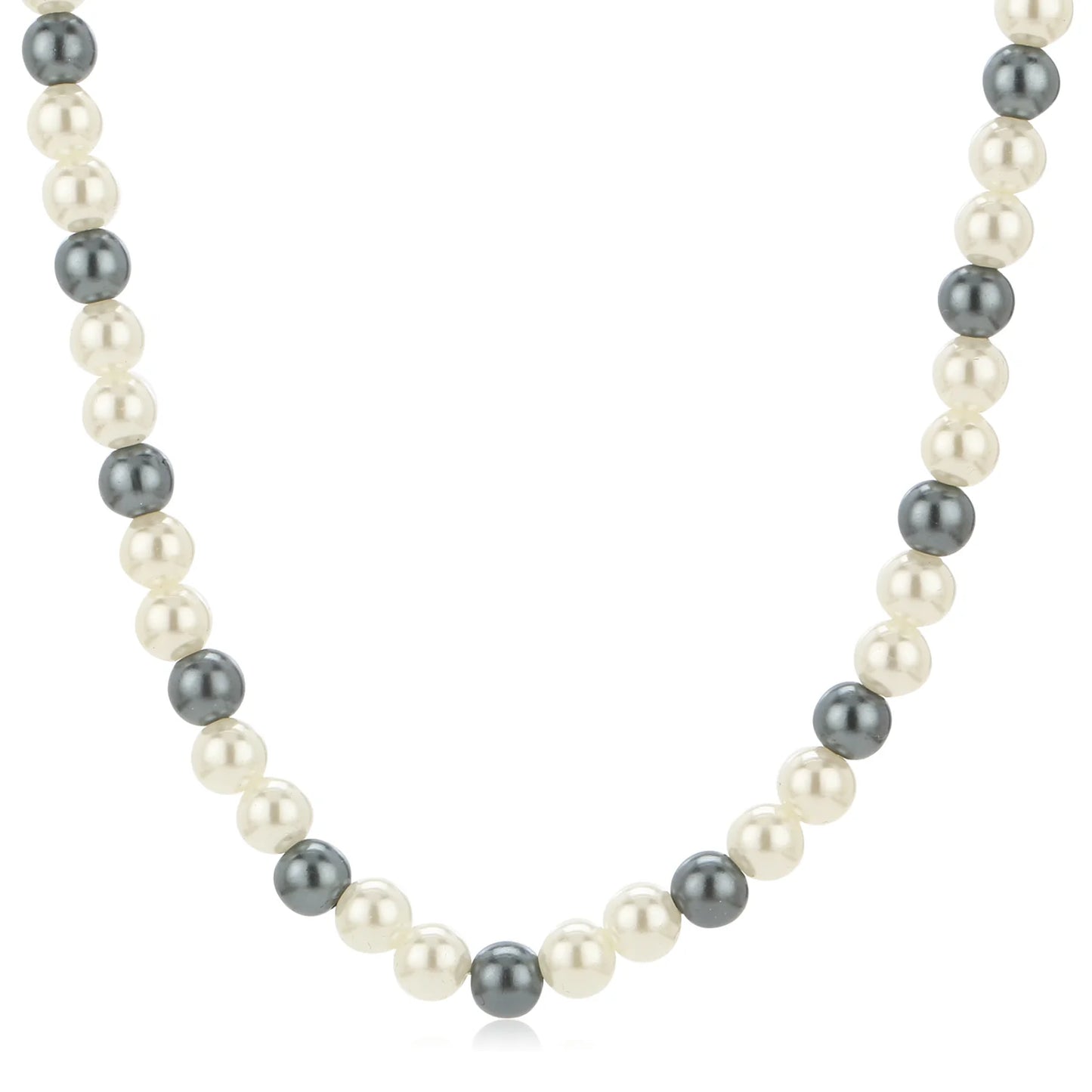 Shell pearls necklace