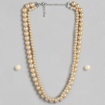 Shell pearls set