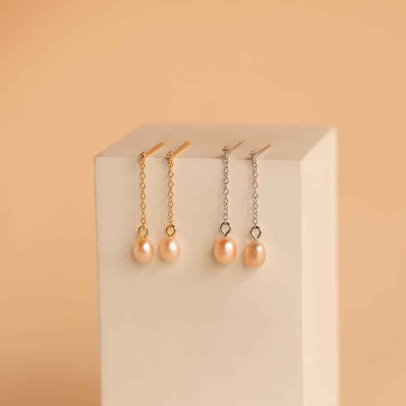 Pearls earrings