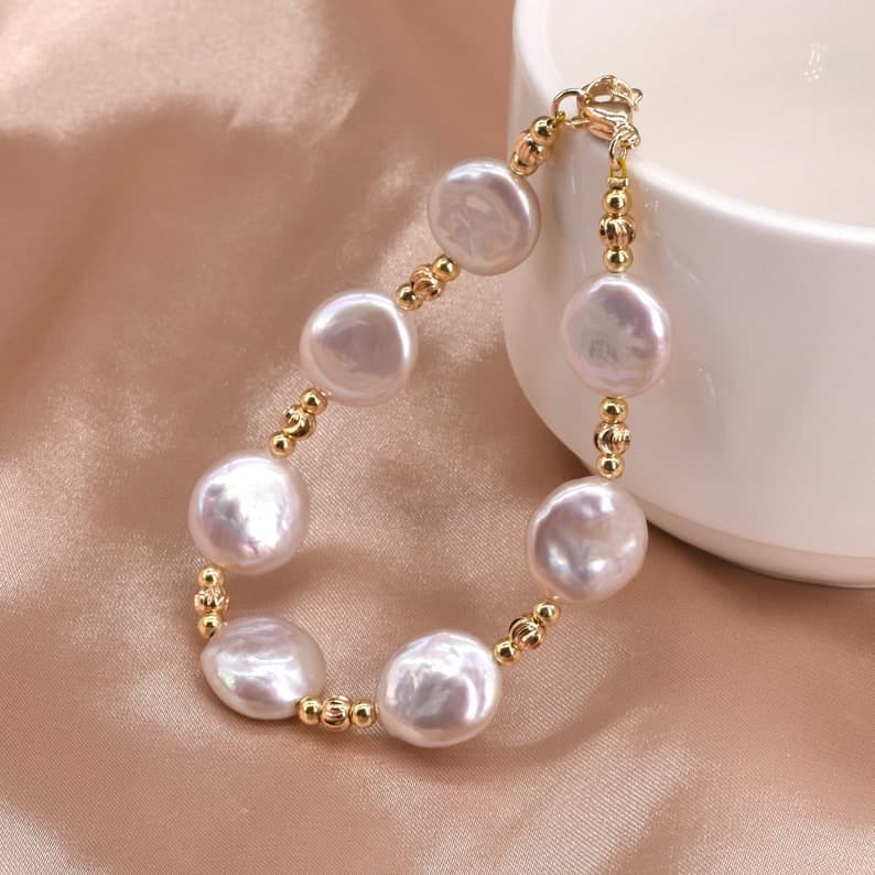 Pearls bracelet